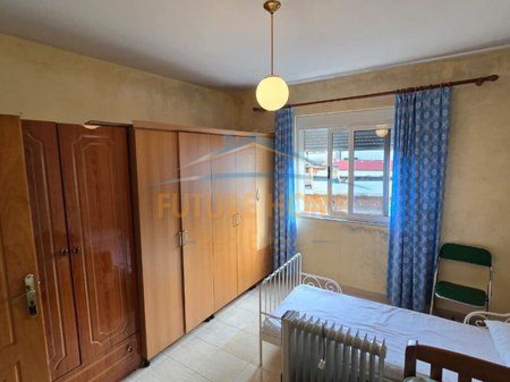 In vendita, Appartamento 1+1, Ali Demi, Tirana.