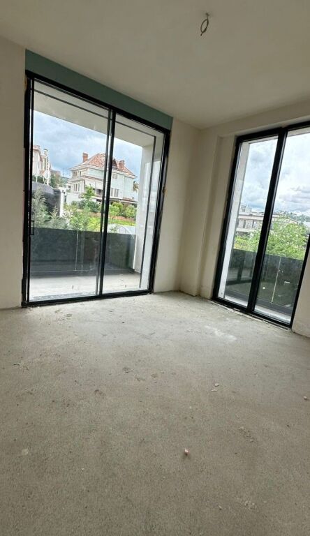 🏙️ Penthouse Luksoz për Shitje – Tulipan Residence ✨