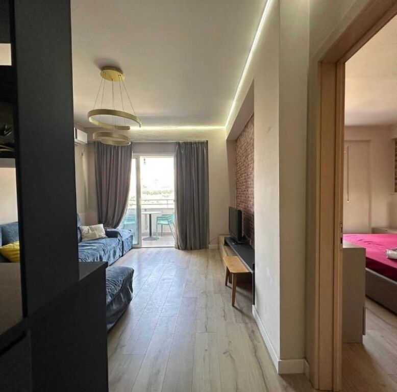 Apartament me qera 2+1 + 2 ballkone - 📍Fresk, rruga e Dajtit prane Auto Kalaja 400 mije leke