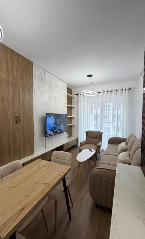 Apartament me qera 1+1 - 📍Ali Demi, kompleksi Kadiu 450 mije leke