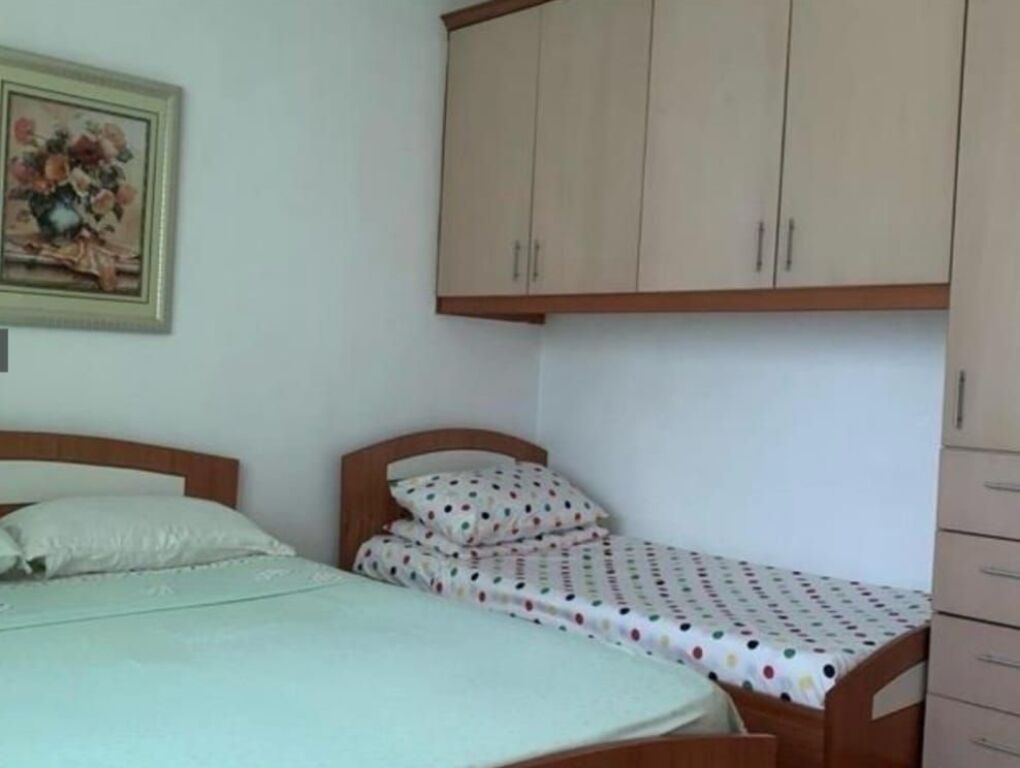 APARTAMENT 1+1 ME QERA NGJITUR ME GRAND BLUE FAFA