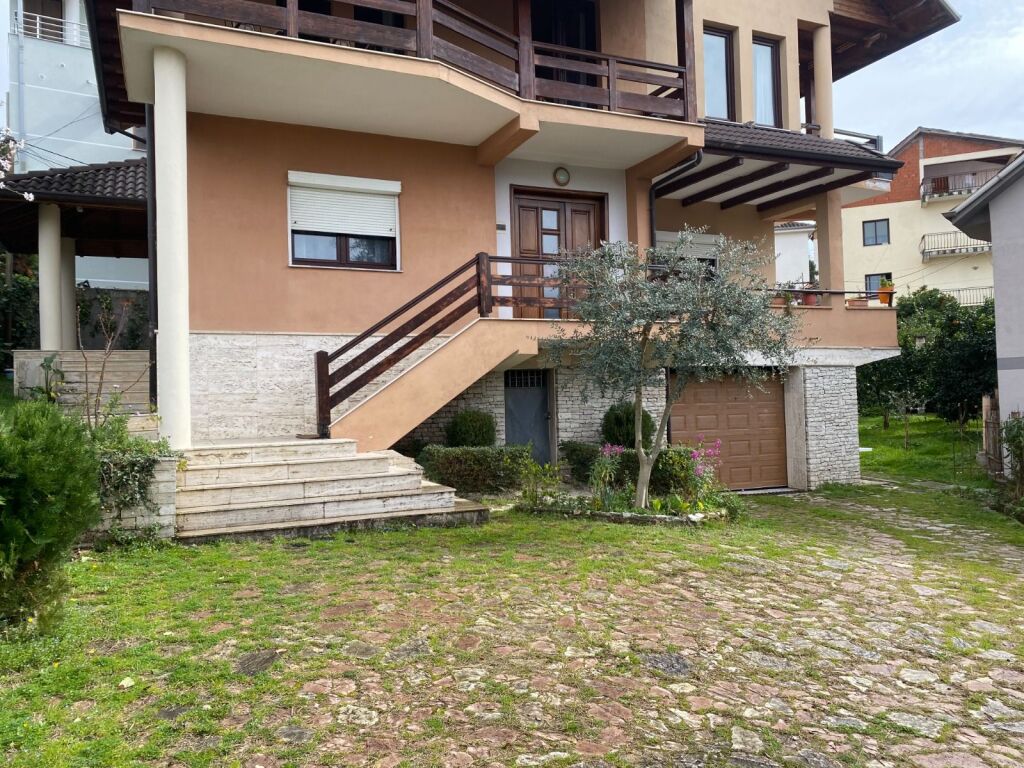 Appartamento 3+1+🅿️ in affitto Via Elbasan