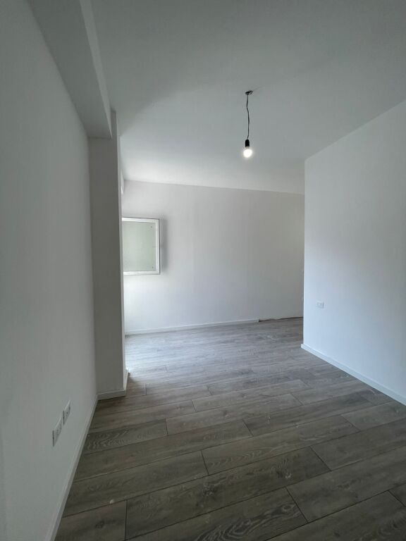 🏡 APPARTAMENTO IN VENDITA 2+1 – COMPLESSO AURA, VIA DRITAN HOXHA