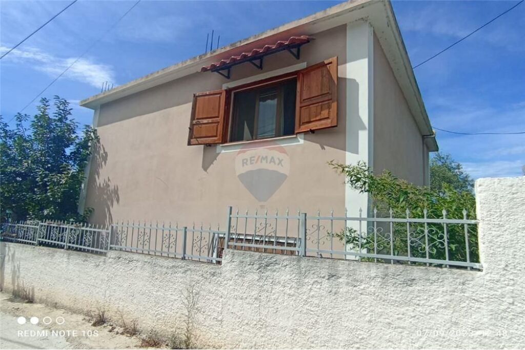 Shtepi 2 kateshe ne shitje , Uji i Ftohte