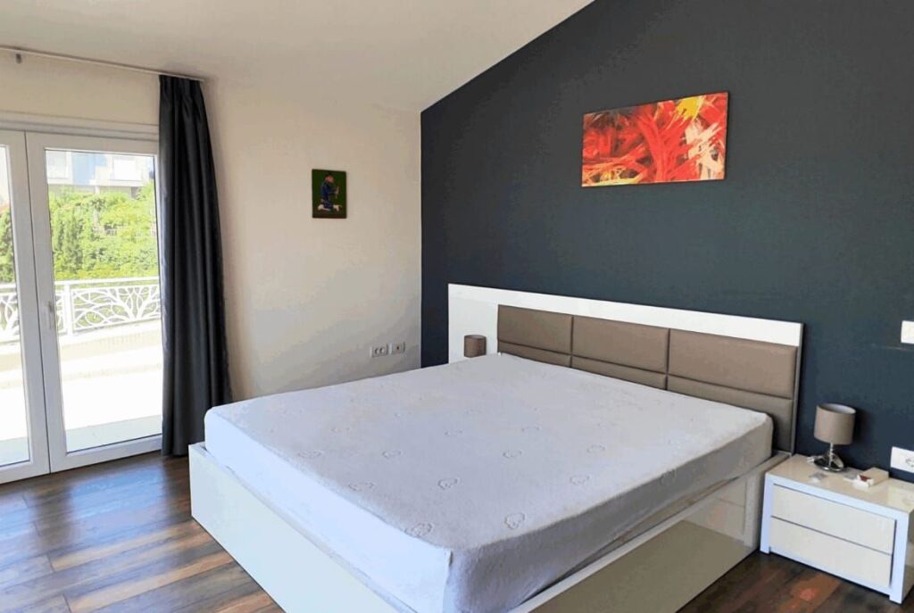 VILE PER SHITJE TEK LIQENI  I FARKES