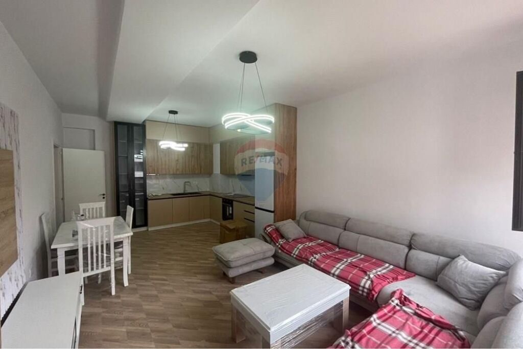 Appartamento 2+1 in affitto a “Urban Gate”,