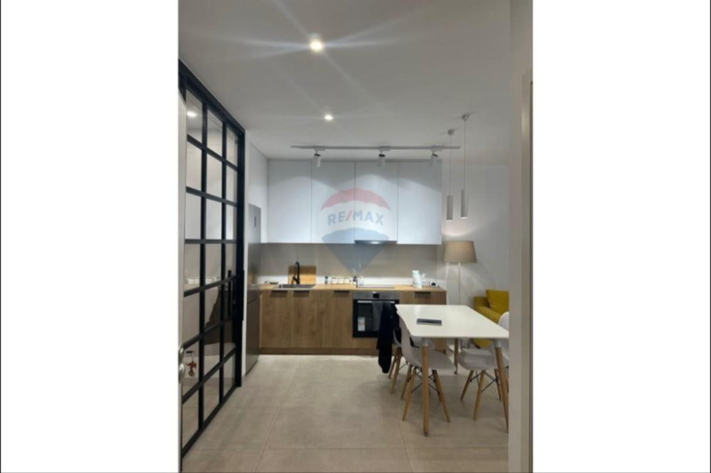 Apartament per qera 1+1 ne Myslym Shyr