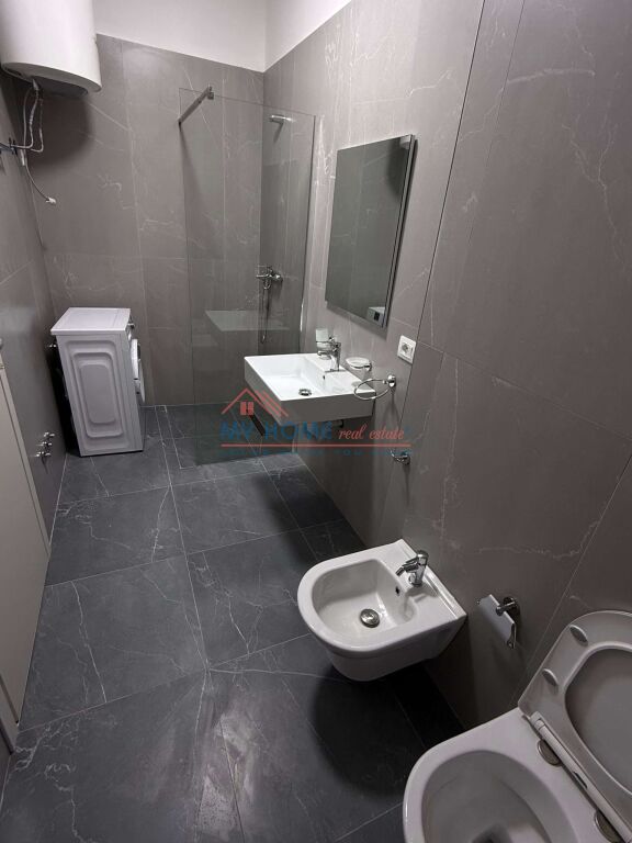Apartament 1+1 me Qira 5 Maji Tirane