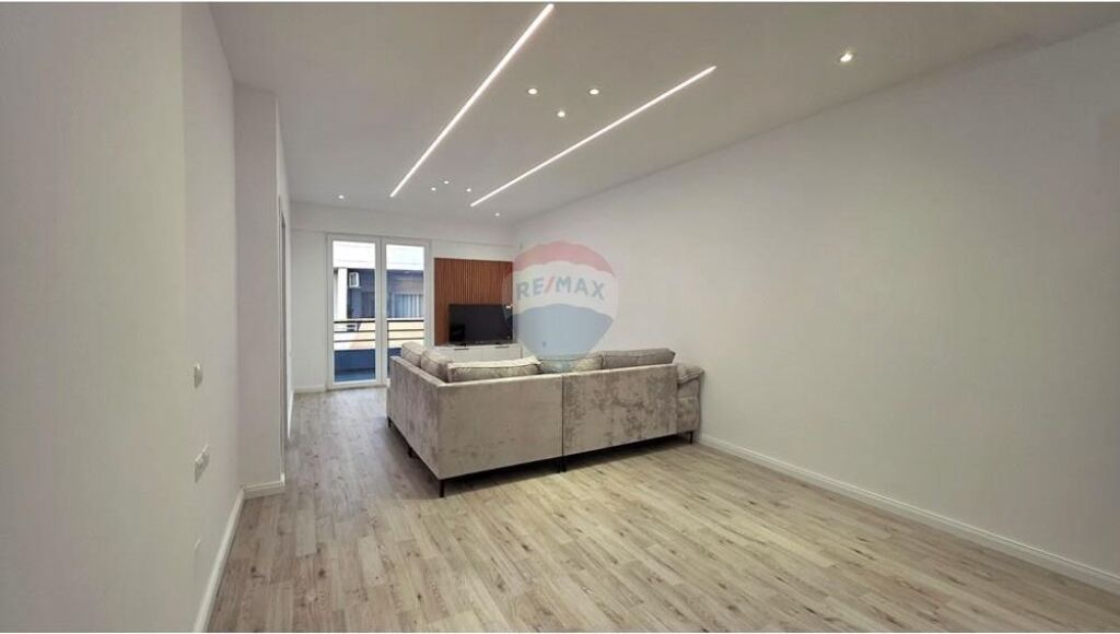 🏡 Appartamento 1+1 in Vendita – Vicino alla Palestra di Lotta, Vlora