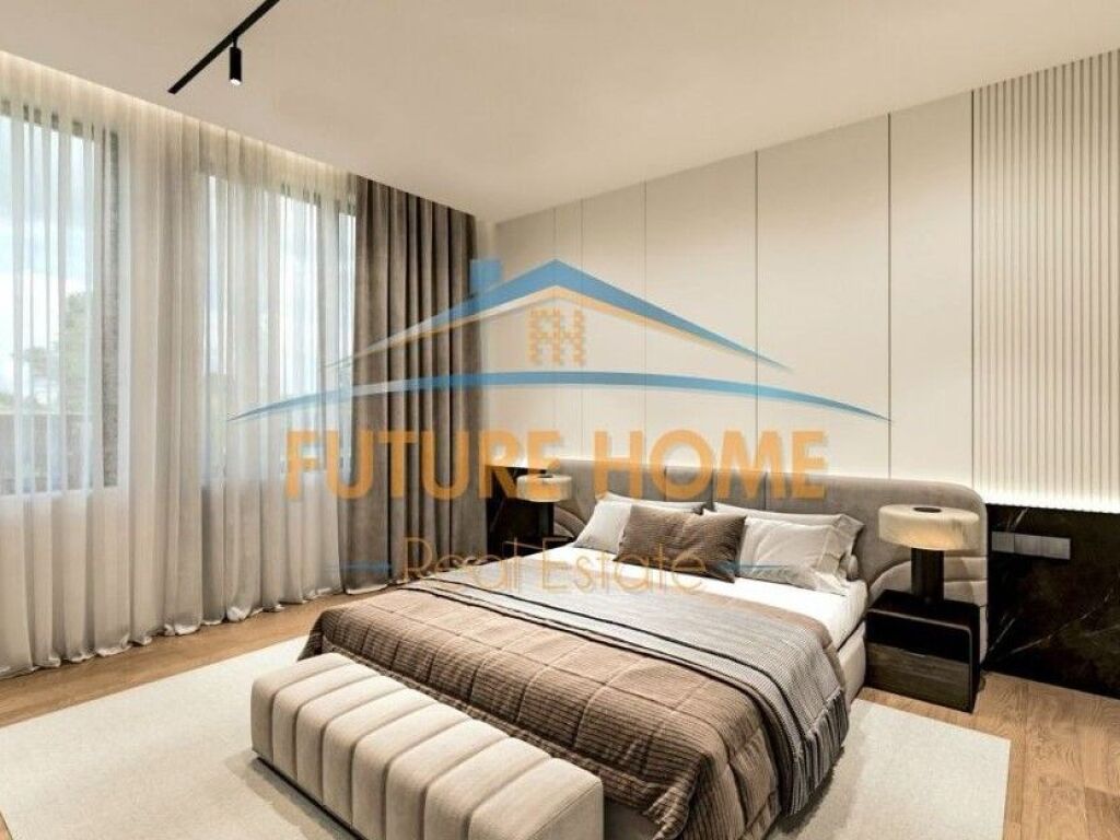 Shitet, Apartament 3+1+2, Liqeni i Thate