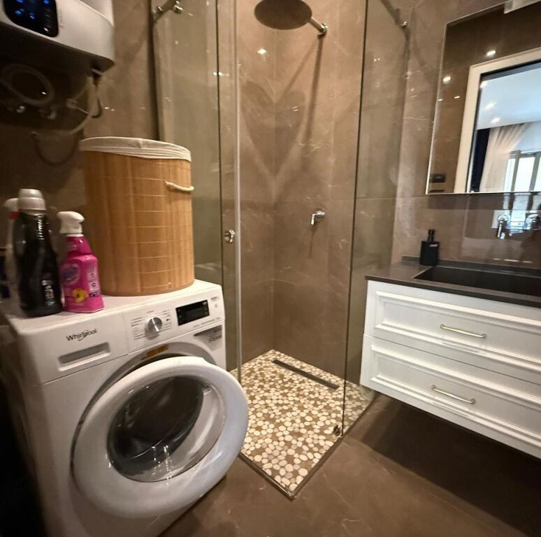 Jepet me Qera Apartament 2+1+2 , Delijorgji