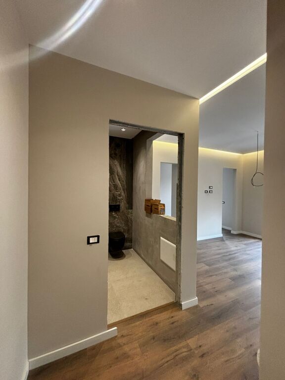 🏡 Shitet Apartament 3+1 | Bulevardi "Bajram Curri"