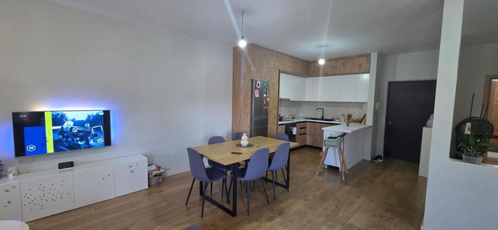 Apartment 2+1 for sale in Yzberisht / Rotondo Yzberishtit