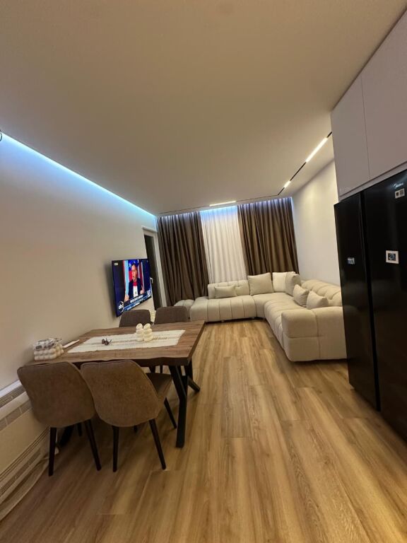 Shitet apartament 2+1 tek Univers City ✨🏡 Mundesi Kreditimi