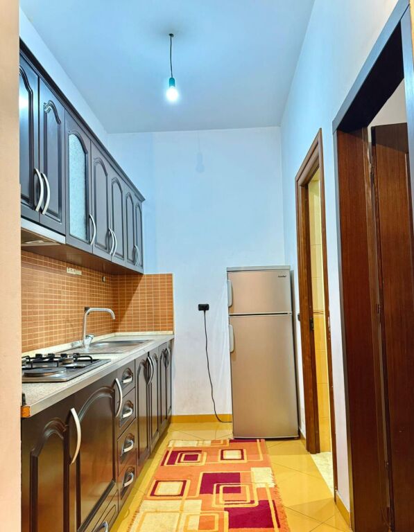 Affitto | Apartament 1 + 1 | 21 Dhjetori | 450 €/mese