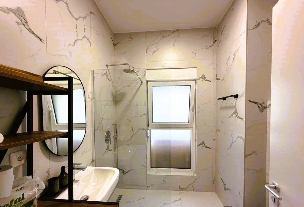 APARTAMENT 1+1 PËR SHITJE NË REZIDENCËN KADIU, ALI DEMI!