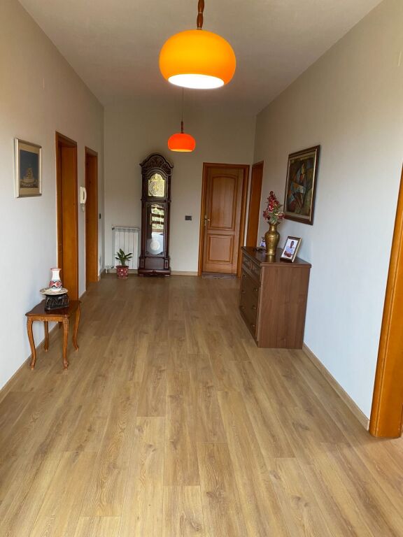 Appartamento 3+1+🅿️ in affitto Via Elbasan