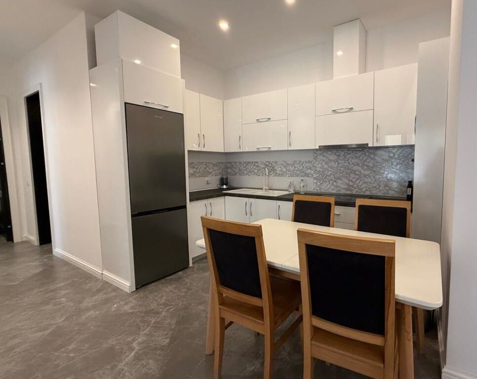 Jepet me Qera Apartament 2+1+2 , Delijorgji