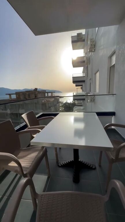 📍Vlorë | Uji i Ftohtë Jepet me qira afatgjatë apartament 1+1 me pamje nga deti.