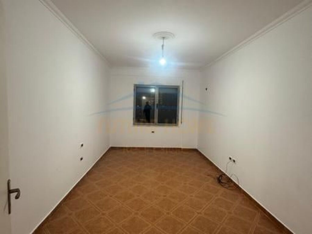 Apartment 2+1 for Sale, Misto Mame