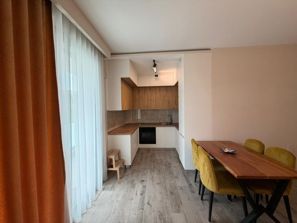 Apartament 1+1+Parking per qira prane TEG.