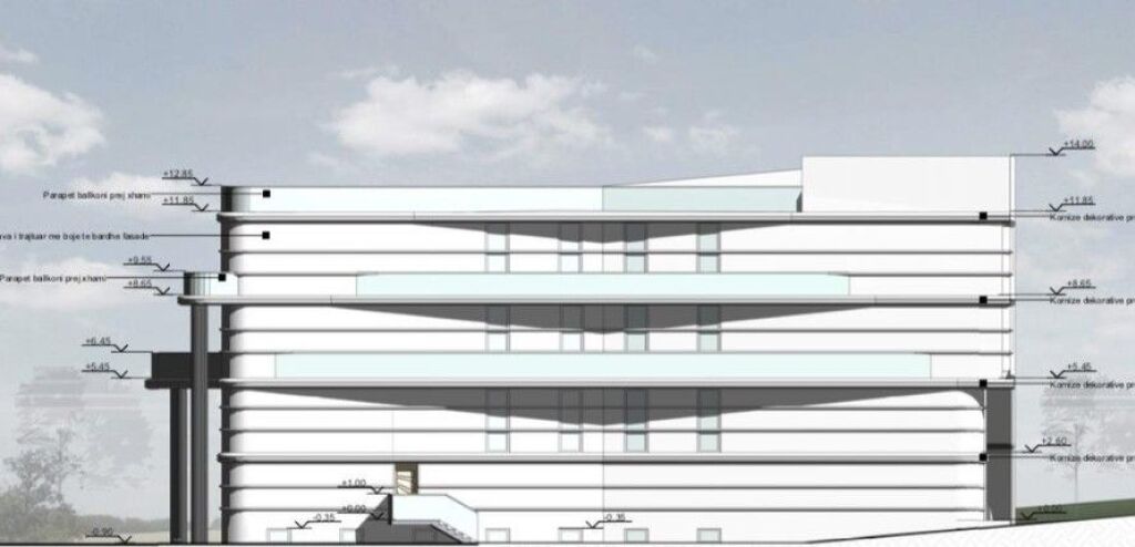 Teg-Godine 4-kateshe multifunksionale ne shitje