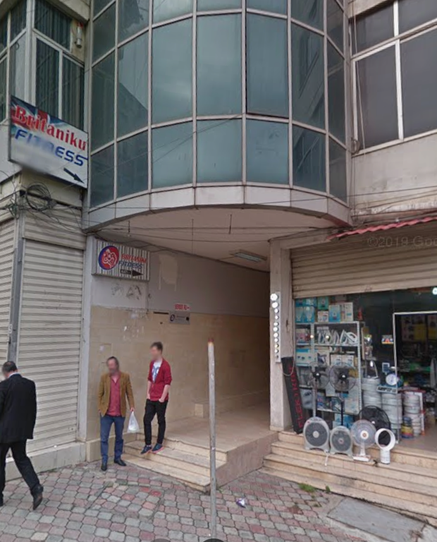 🏪 Shop for rent in one of the most dynamic areas of Tirana