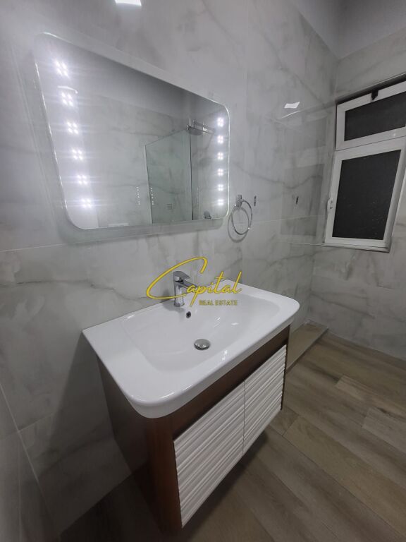 APARTAMENT ME QIRA 1+1 PALLATI ME SHIGJETA 500 EURO