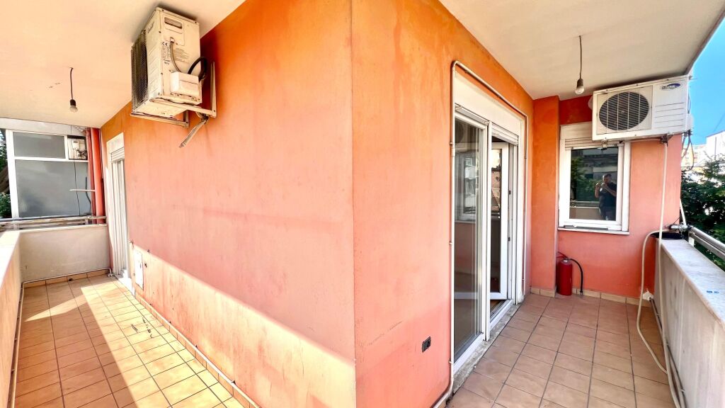 Me Qera: Zyre Moderne me 3 Ambiente Pune Sheshi Wilson (Prane Postes 8) - Kt.3 - 750€/Muaj - S.110m²