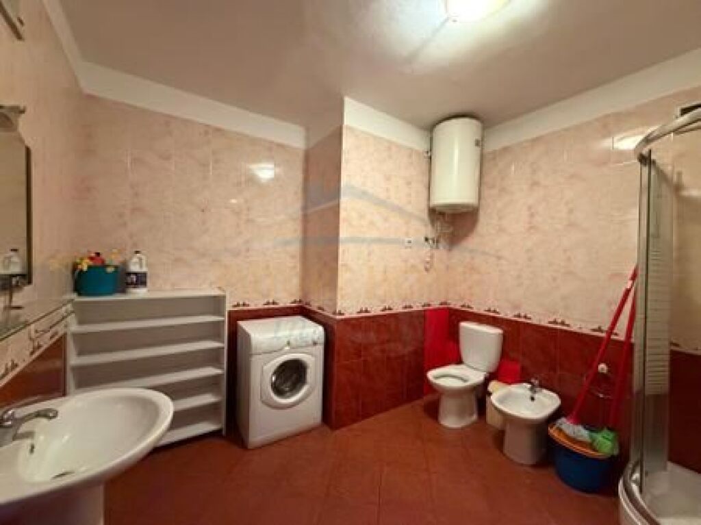 Shitet, Apartament 3+1+2, Shkolla e Baletit, Tiranë.