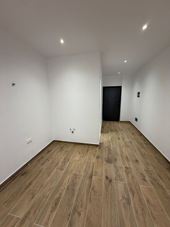 1+1,pall i ri,stacion treni te posta ,130 miljon leke,me hipoteke