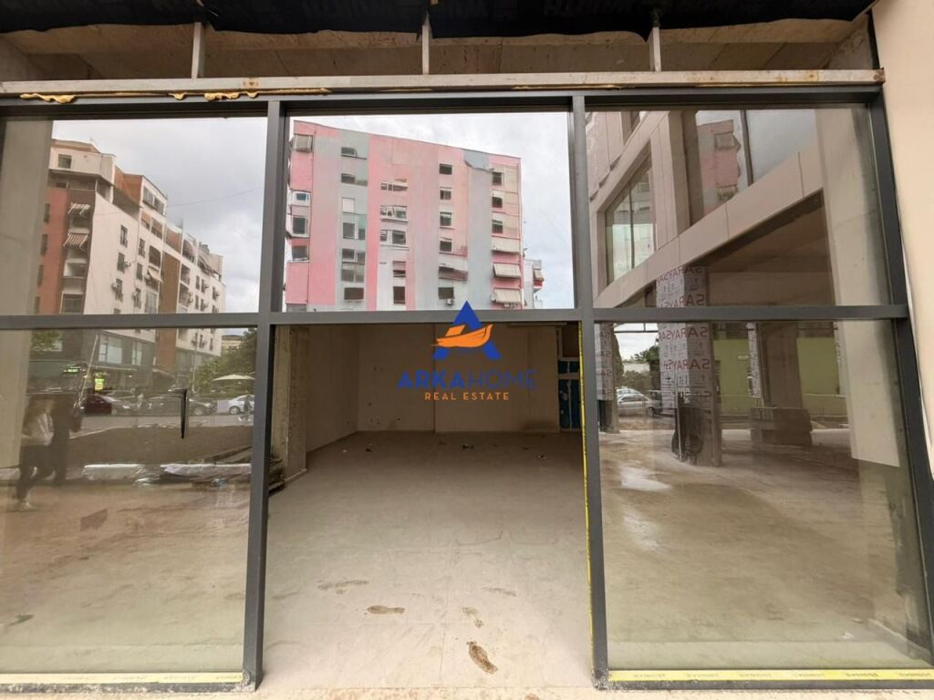 SHOP FOR RENT 150M2 "ON THE STREET OF ZOGU I ZI" 3500 EURO