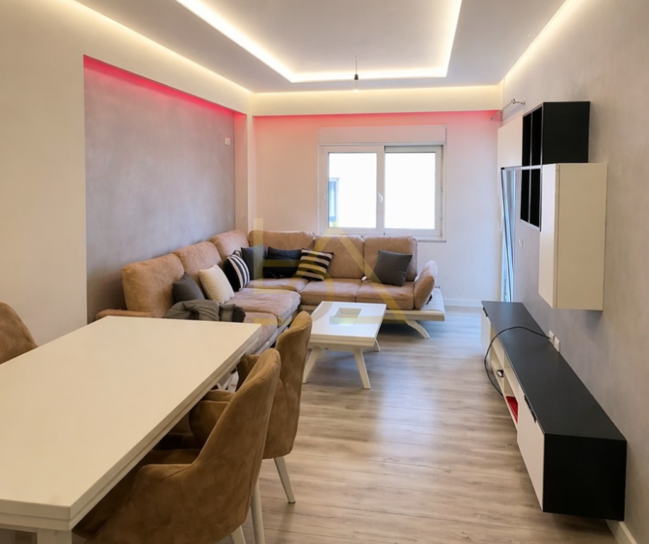 Shitet Apartament  – Astir, Tiranë