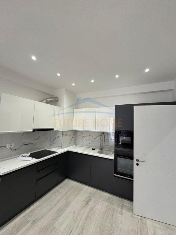 Qera, Apartament 2+1+Post Parkimi,Urban Gate, Unaza e Re, Tiranë