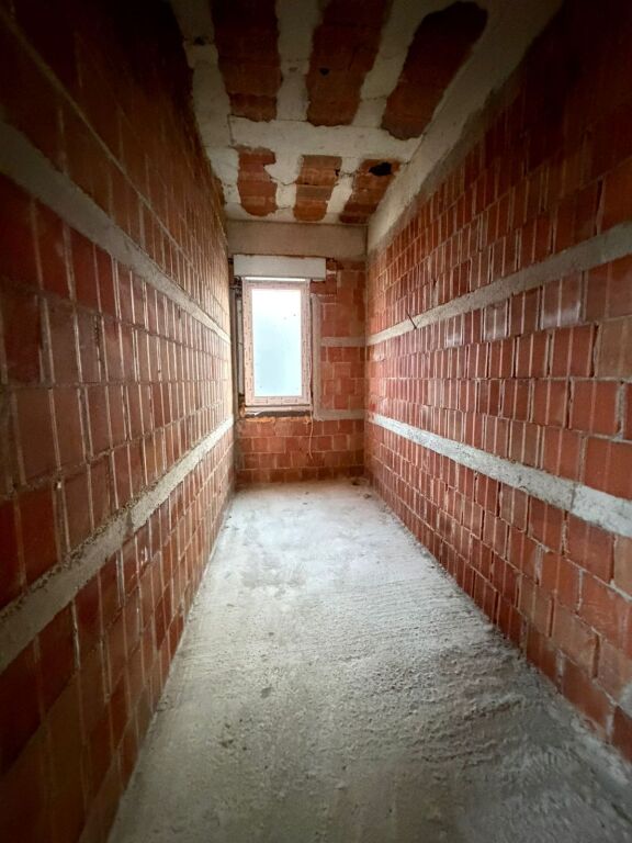 Vilë 3-Katëshe për Shitje – Collina Verde