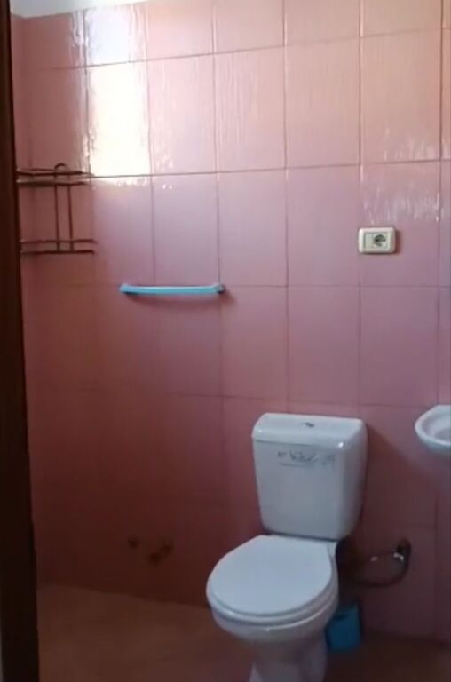 Affitto | Shtëpi private 2 + 1+2 | Rruga 5 Maji | 500 €/mese