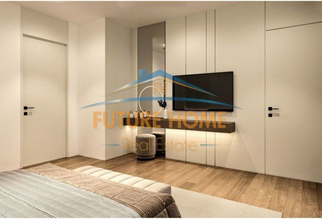 Shitet, Apartament 3+1+2, Liqeni i Thate