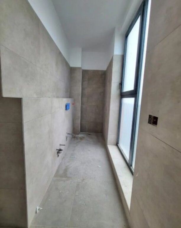 📌 Apartament 1+1 për Shitje – pranë Bulevardit të Ri