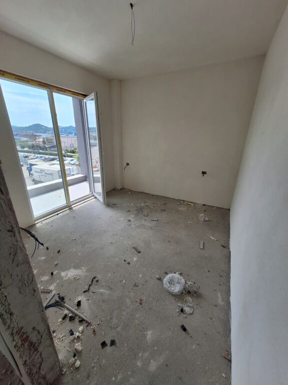 Appartamento 1+1 in vendita a Univers City