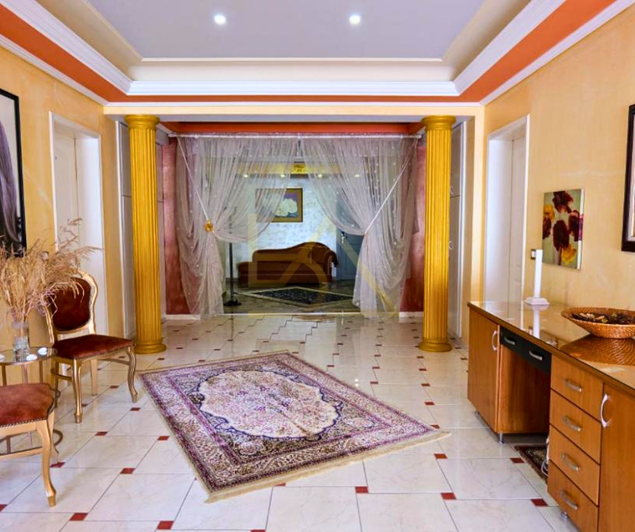 Shitet Hotel – Qendër, Sarandë