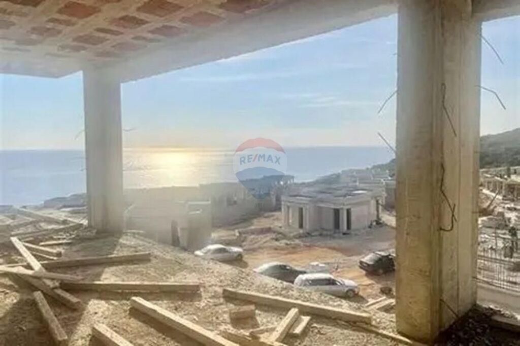 Shitet Vila Individuale në San Nicolas, Palasë(ID: 530571005-91)