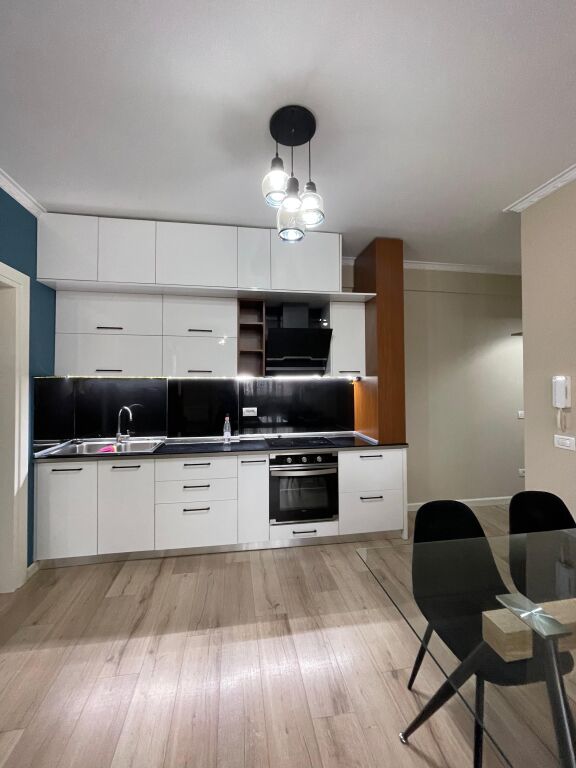 In Affitto | Appartamento 1+1 – Comune di Parigi 📍 Accanto al Centro Kristal