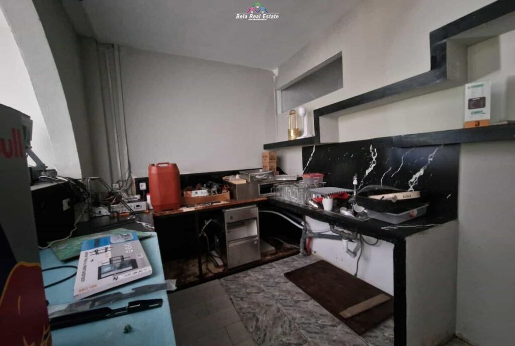 Premises for rent at the Zoo (ID BL2119) Tirana