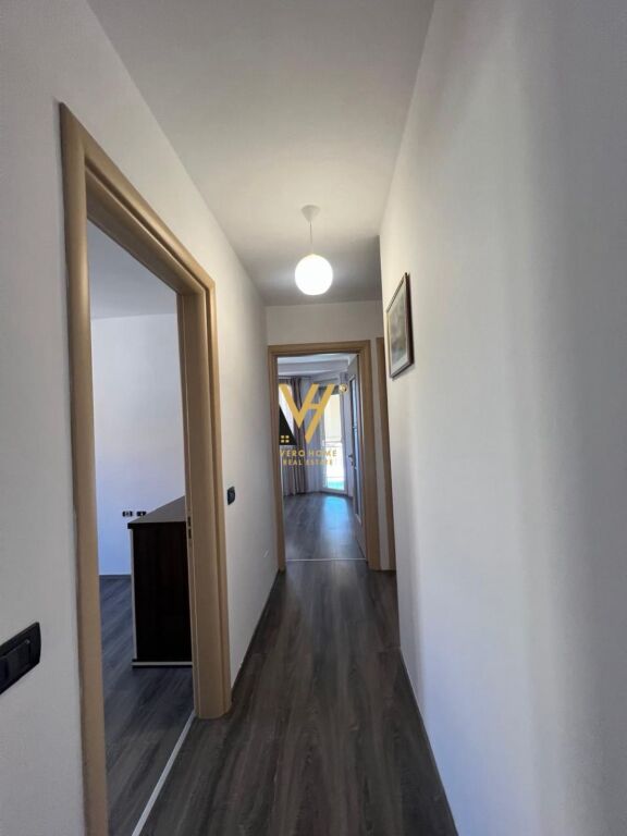 SHITET APARTAMENT 2+1+BLK TEK ISH FUSHA E AVIACIONIT 195.000 EURO