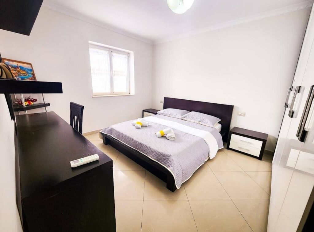 APARTAMENT 3+1 PER QERA TEK PAZARI I RI