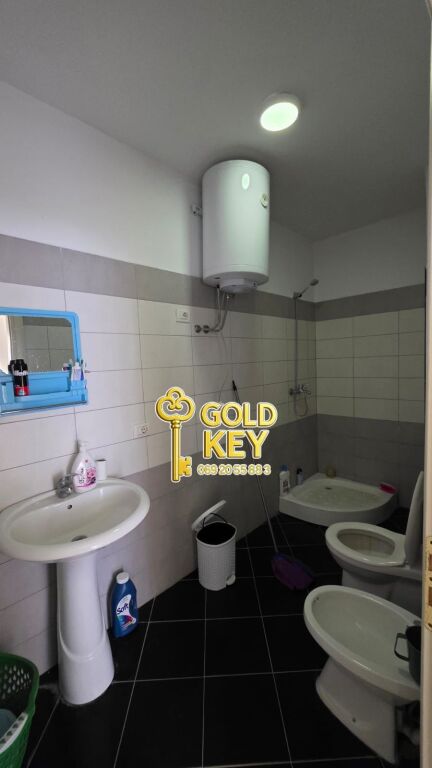 🏡 SHITET APARTAMENT 1+1 PRANË DETIT – SHKËMBI I KAVAJËS 🌊✨