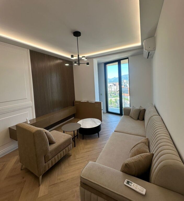 🏡 1+1 me qira – Golden Tower, Mine Peza, Tiranë