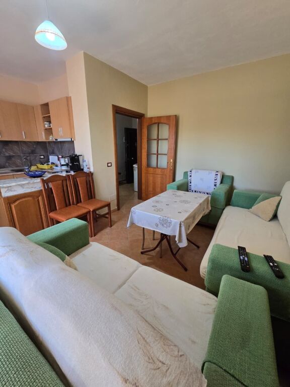 🏡 SHITET APARTAMENT 2+1 📍 Lokacioni: Mali i Robit