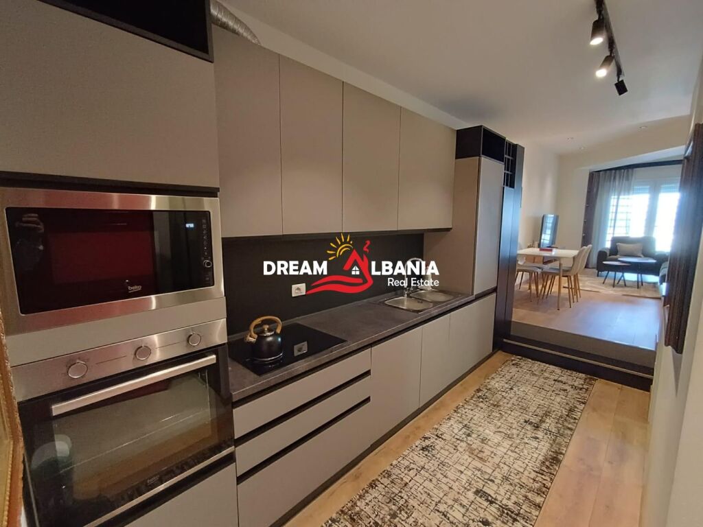 Affittasi appartamento 2+1 a Kodra e Diellit a Tirana (ID 42215529)