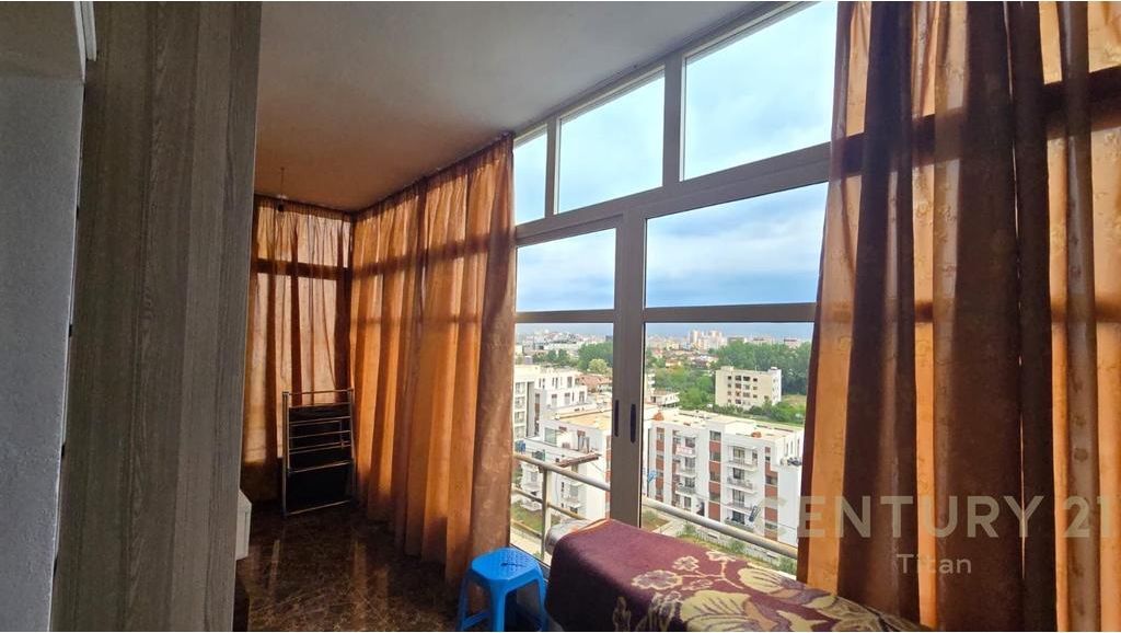 Shitet Apartament 2+1 pranë Vila L 2021, Astir